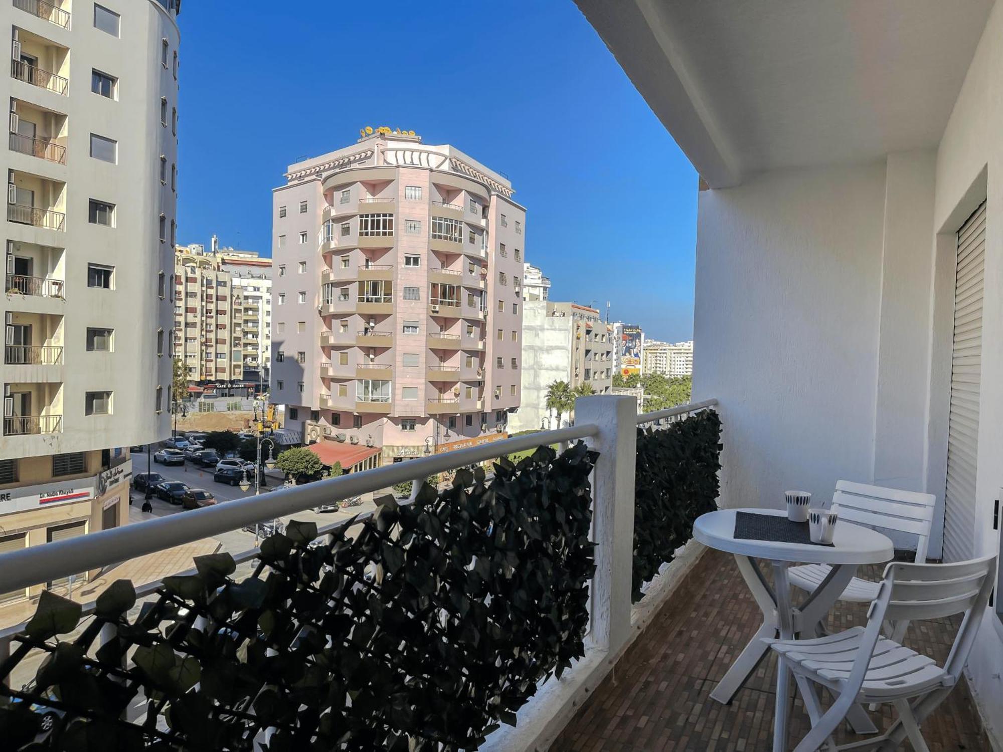 Appartement Acacia 2 Chambres Au Centre Ville Tanger Exterior foto