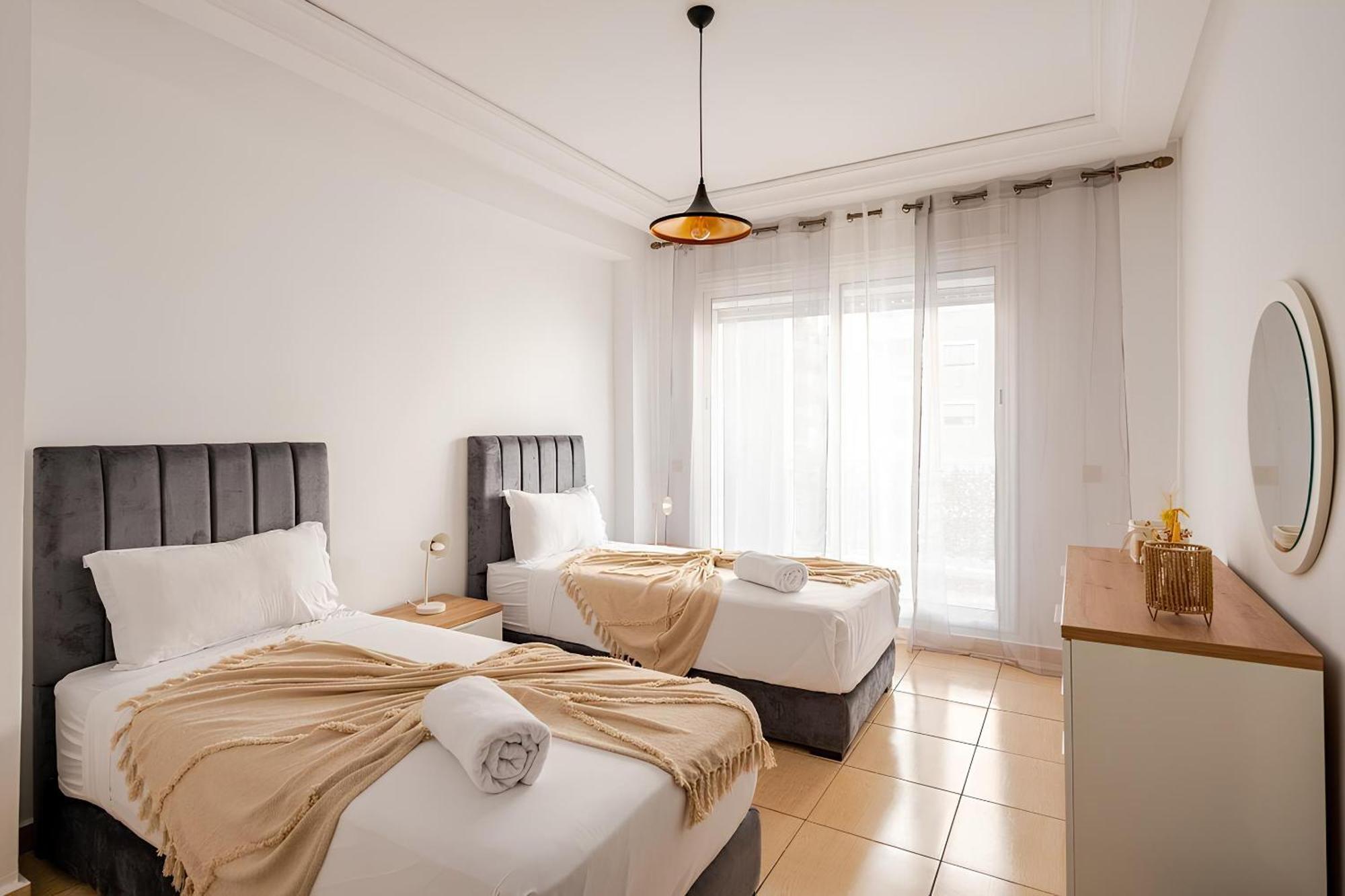 Appartement Acacia 2 Chambres Au Centre Ville Tanger Exterior foto